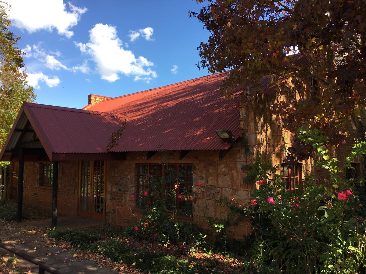 Critchley Hackle - Managers Cottage Дюлстром Екстер'єр фото